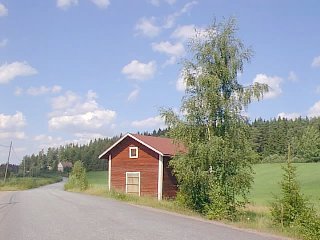 Vanha aitta Tuulikallion
tiell�