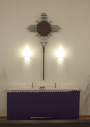 Kyl&auml;kirkon alttari