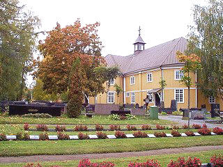 Kirkko ja
kivisakasti